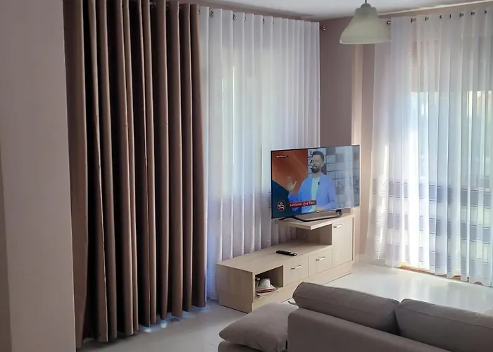 Apartman Orange Golem