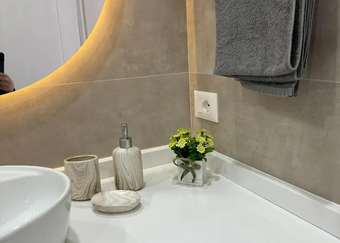 Apartman Orange Golem